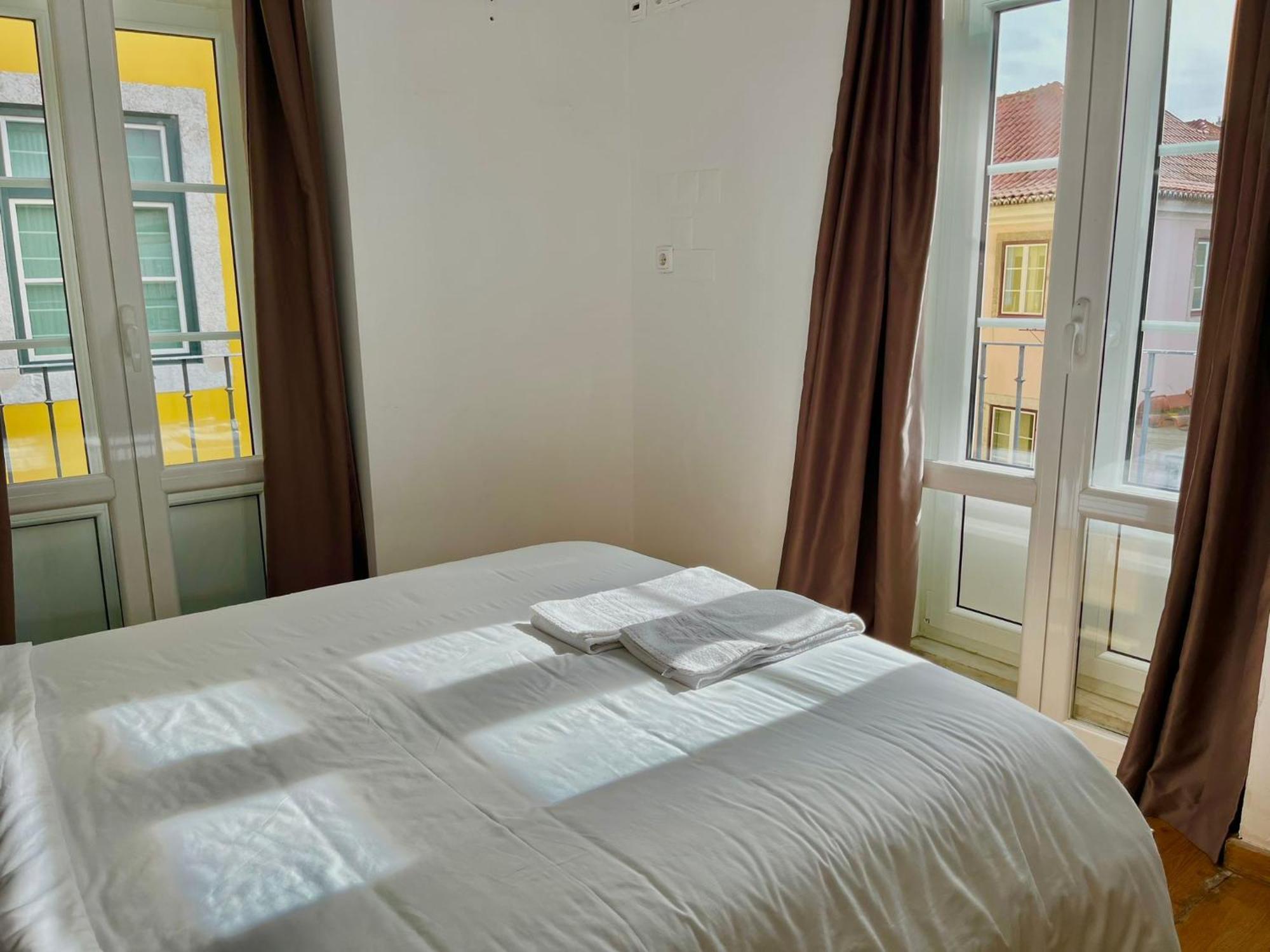 3 Bedroom, 2,5 Bathroom - Bairro Alto Apartamento Lisboa