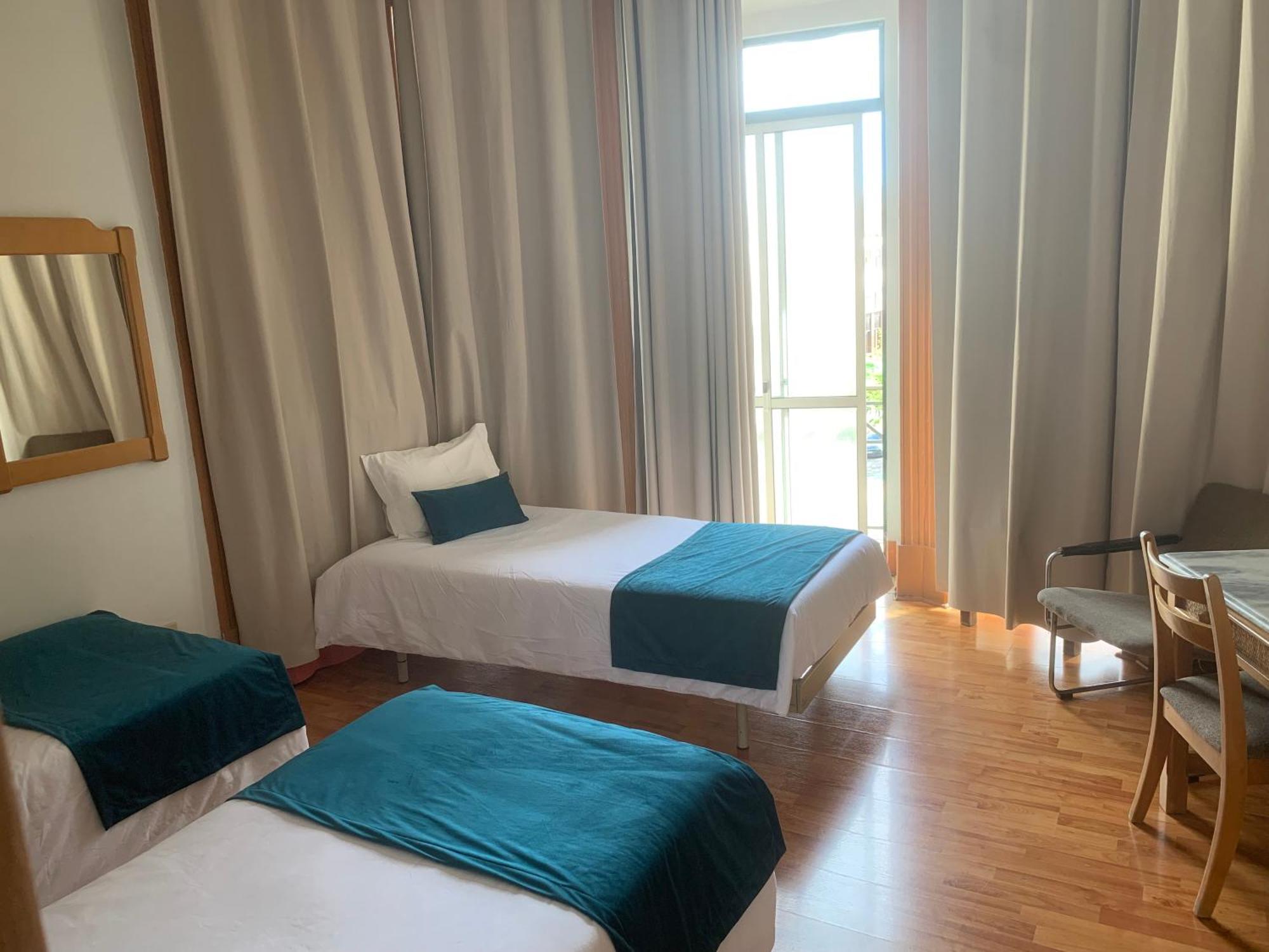 Residencial Roxi Pensión 2*