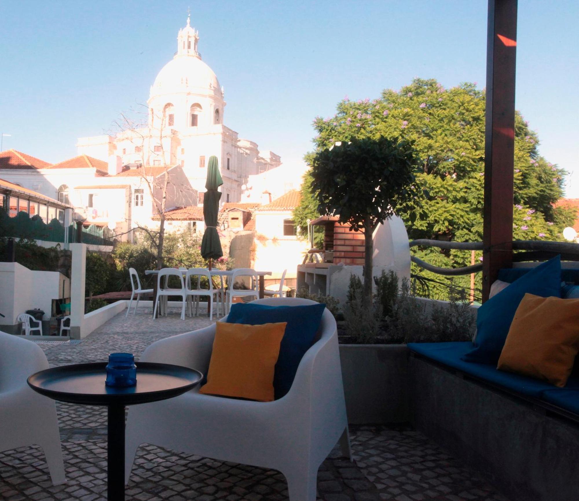 Alfama Terrace