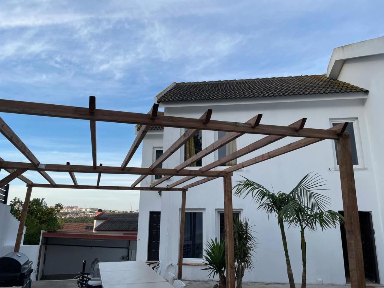 Villa Retreat Villa, Full Amenities, Up To 40ppl