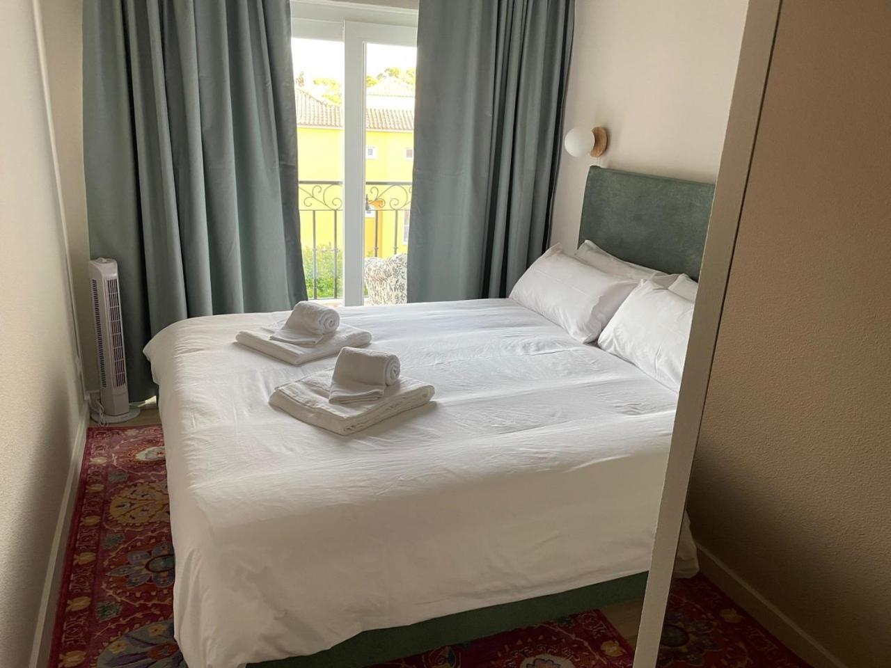 Retreat Villa, Full Amenities, Up To 40ppl * Lisboa