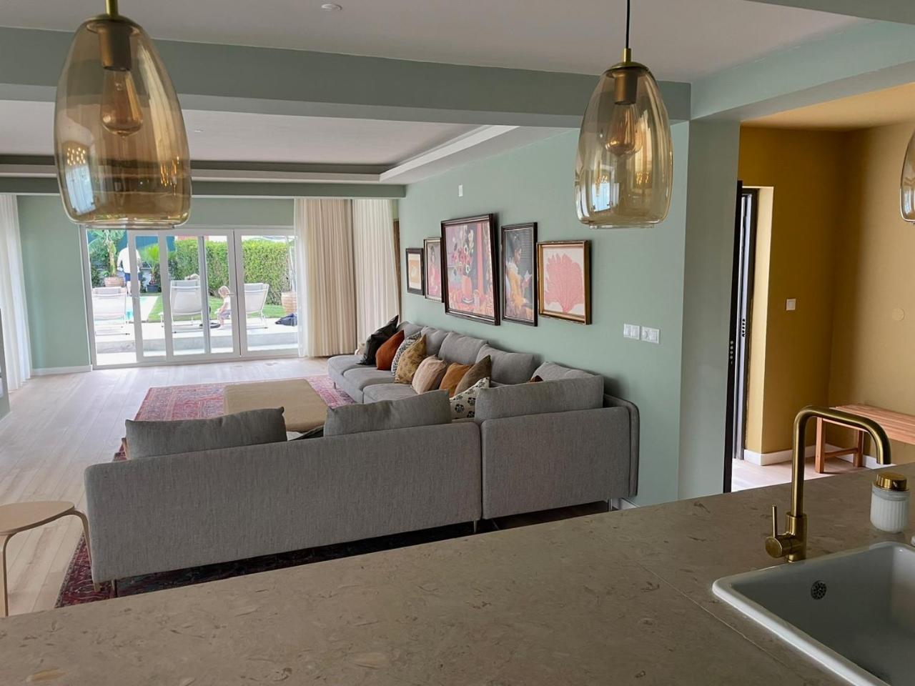 Retreat Villa, Full Amenities, Up To 40ppl Villa Lisboa