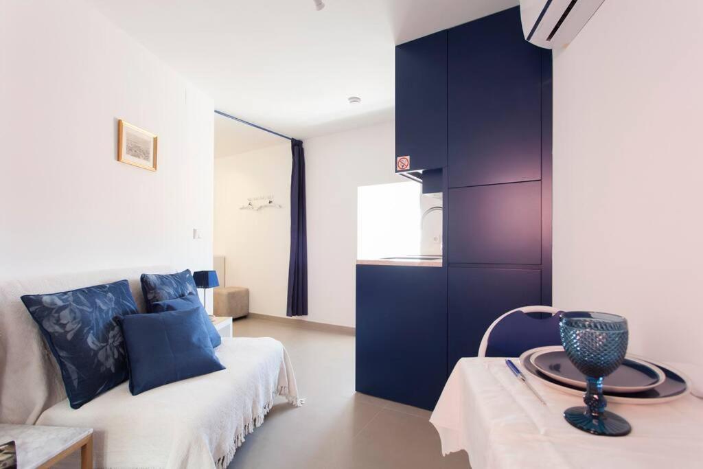 Sao Vicente V- Historic Flat In The Old Apartamento Lisboa