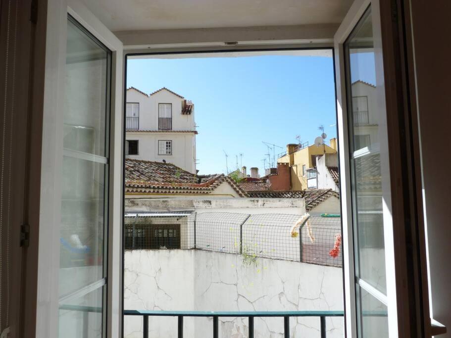 Apartment Alfama Iii - French Balcony And Smart Check-in Lisbon