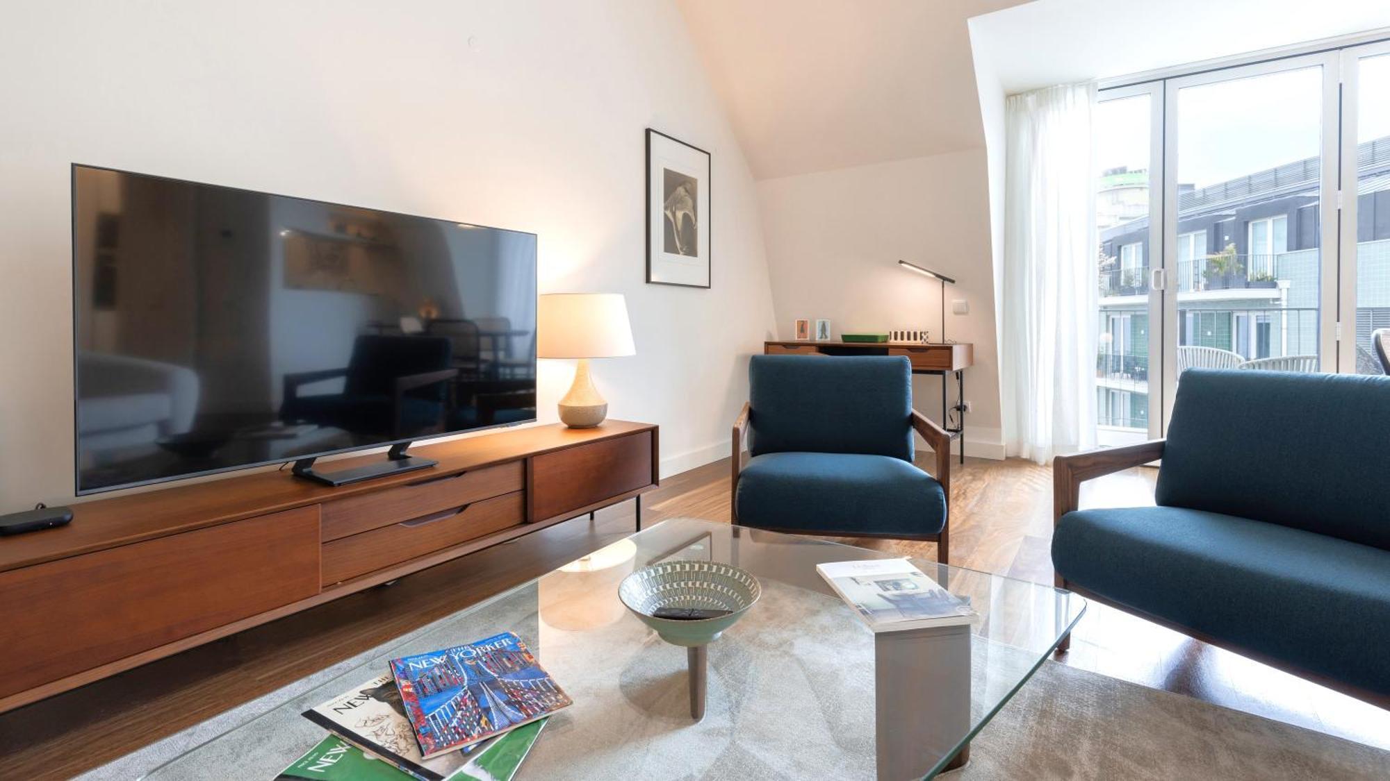 Stunning With Balcony By Lovelystay Lisboa