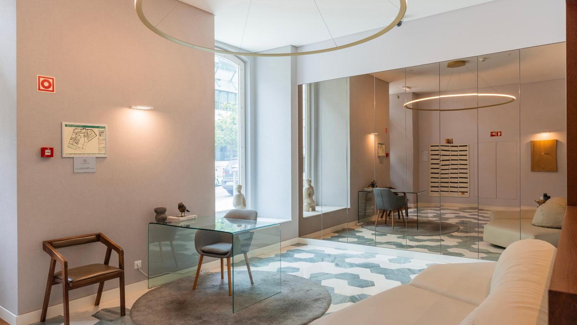 Stunning With Balcony By Lovelystay Apartamento *
