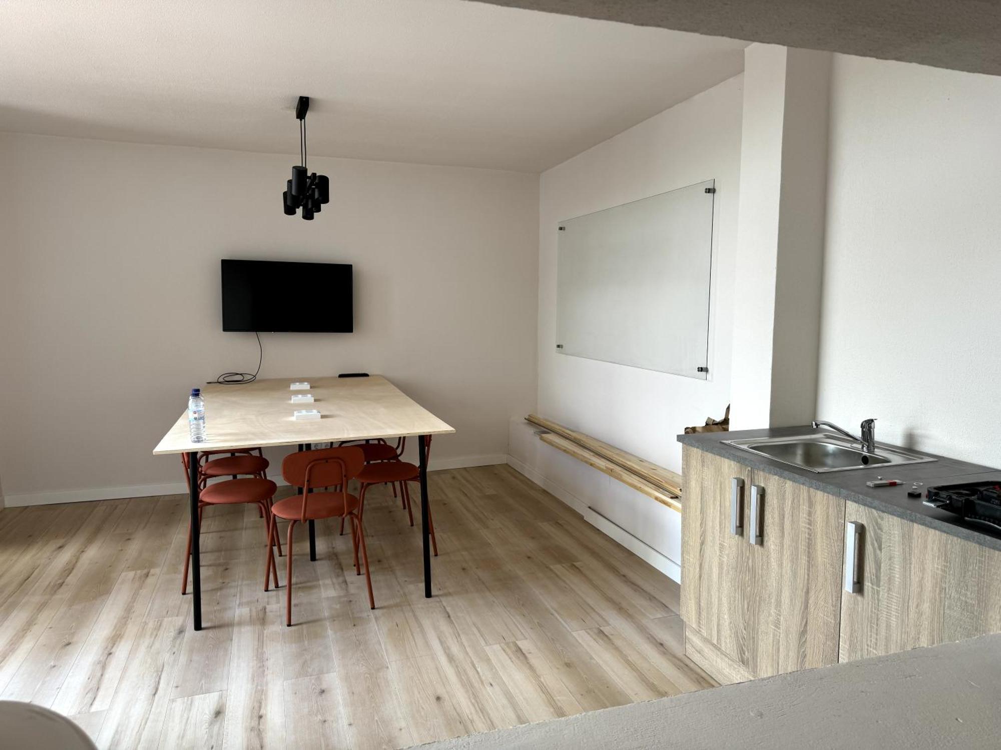 Villa Retreat Villa, Full Amenities, Up To 40ppl *