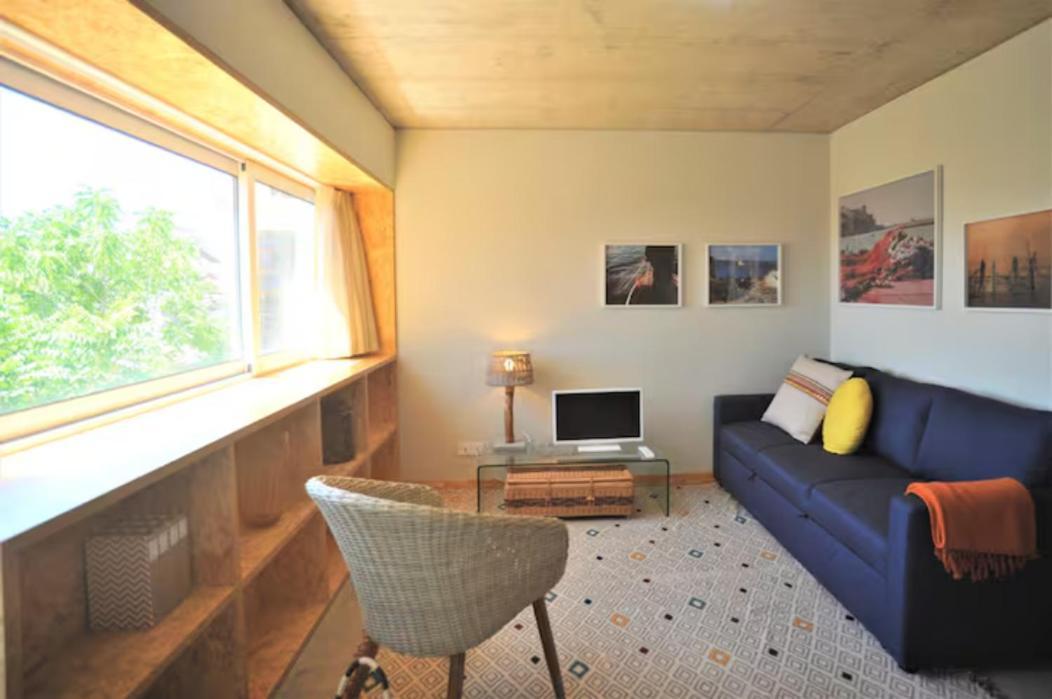 Madragoa Modern Apartamento
