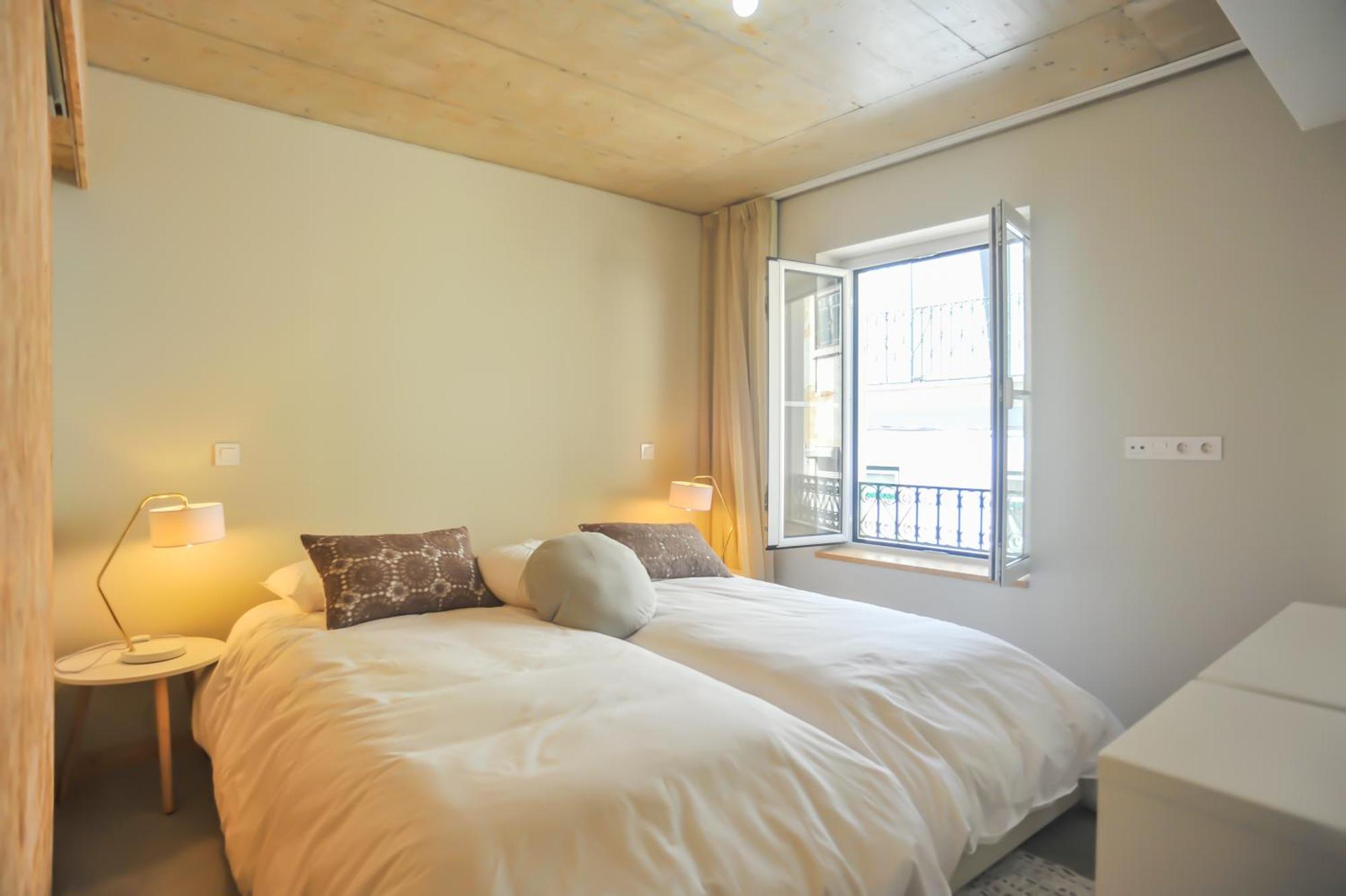 Madragoa Modern Apartamento *