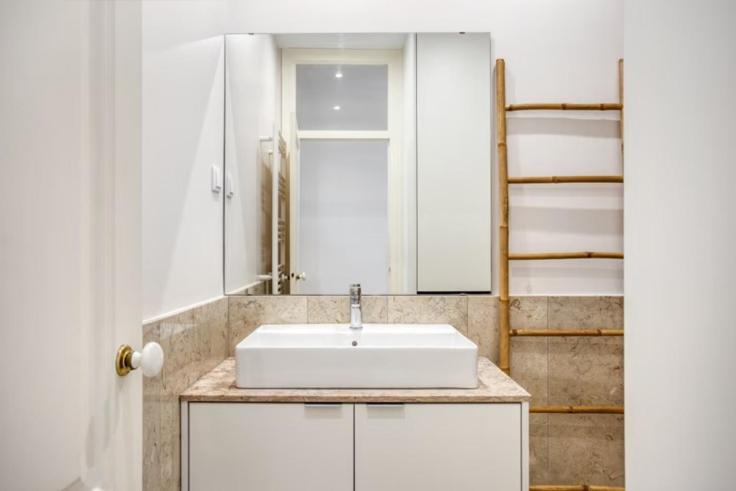 Com Banheiro Privativo Na Baixa Habitación en casa particular Lisboa