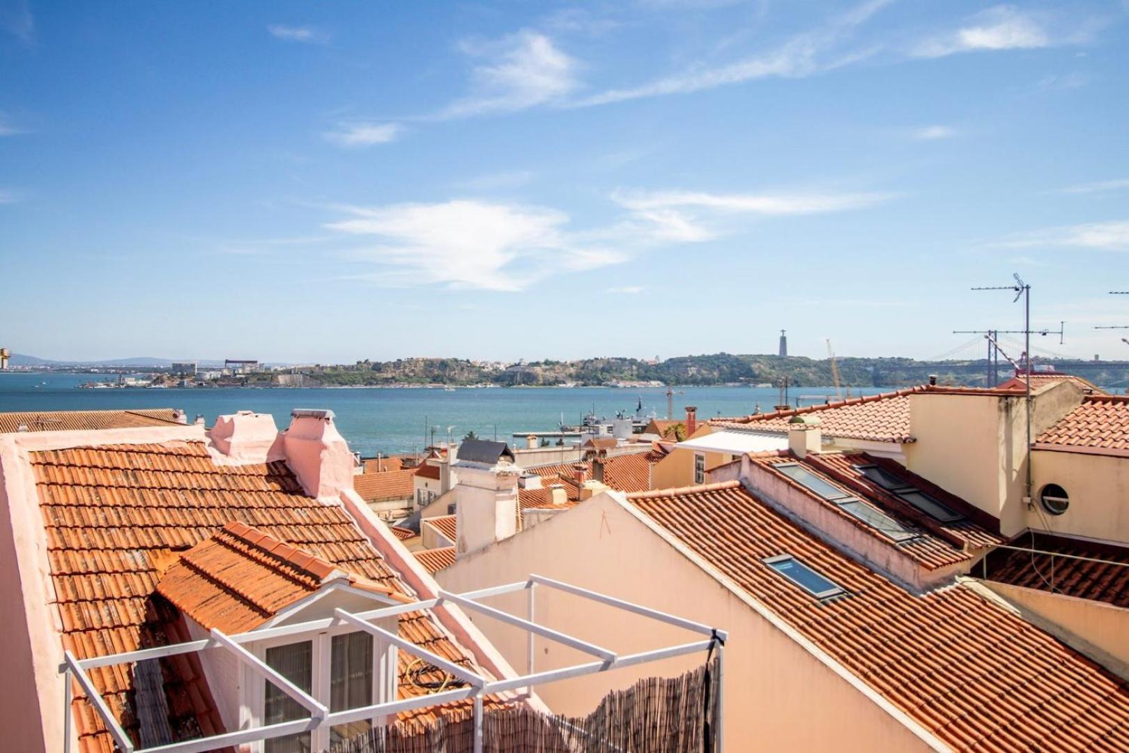 2br Terrace With Tagus View - Air-conditioned | By Airnest Apartamento *