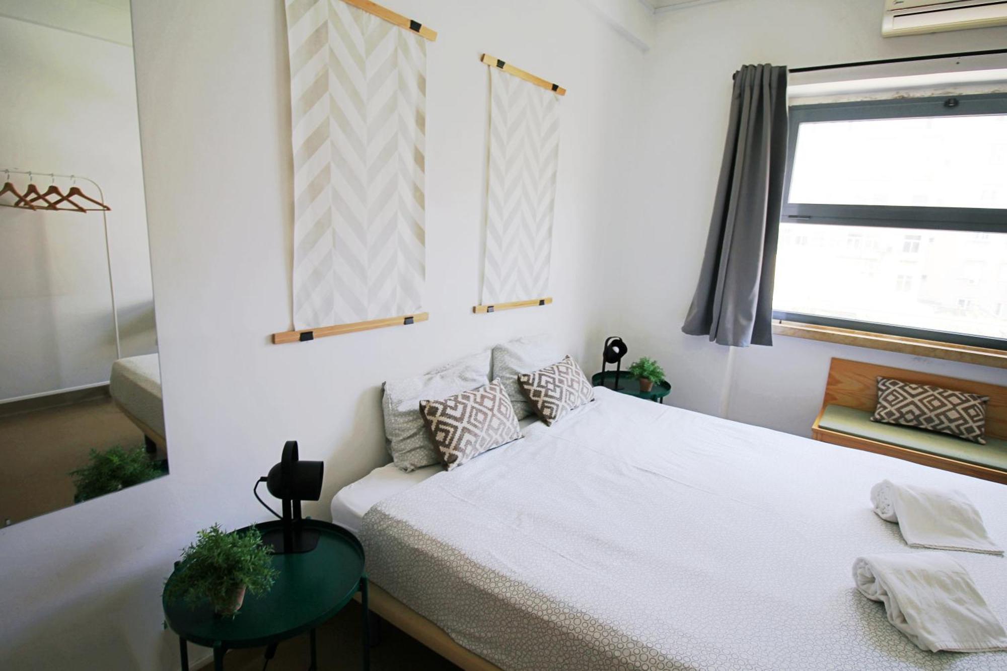 Wot Nomad Hostal *