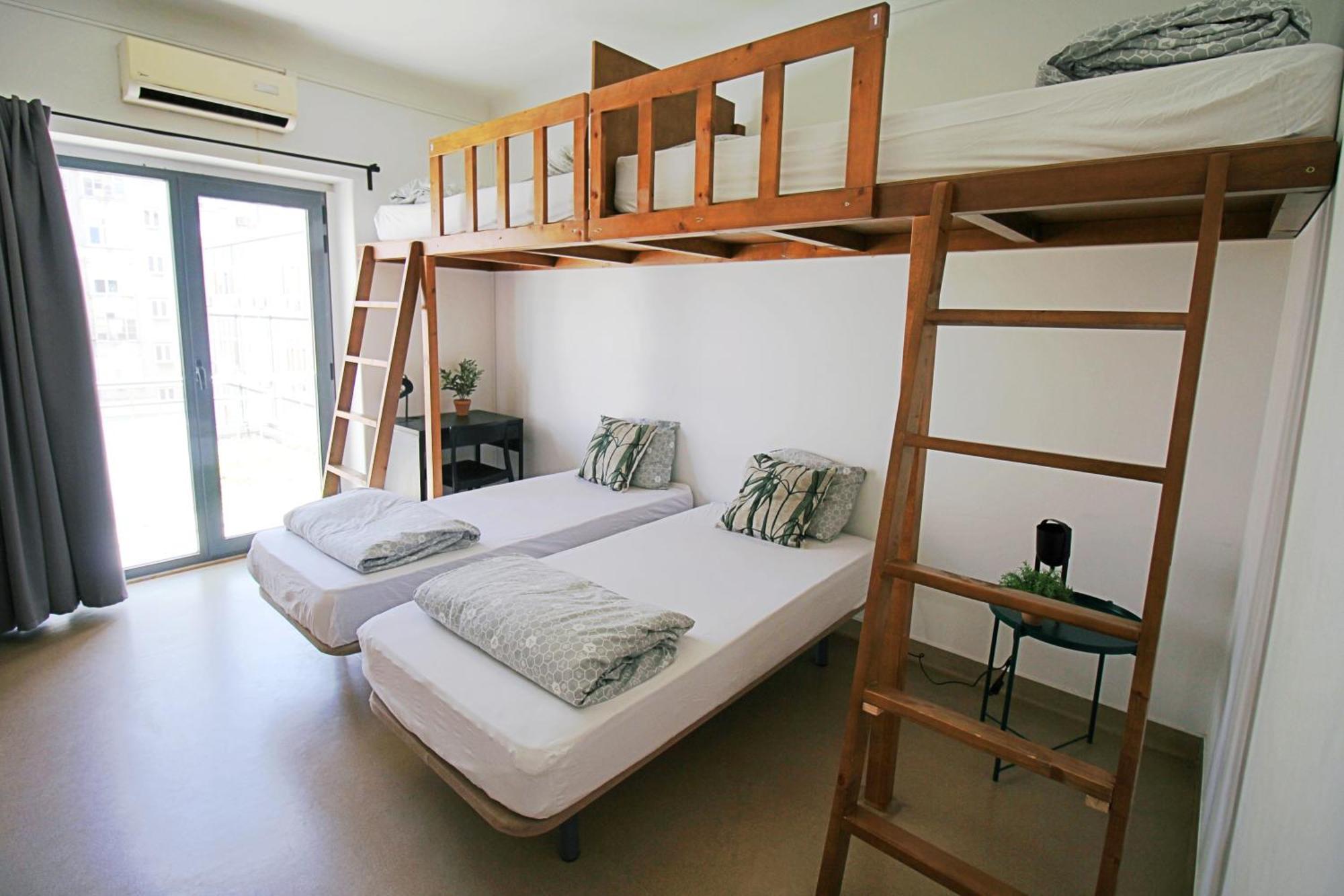 Hostal Wot Nomad *
