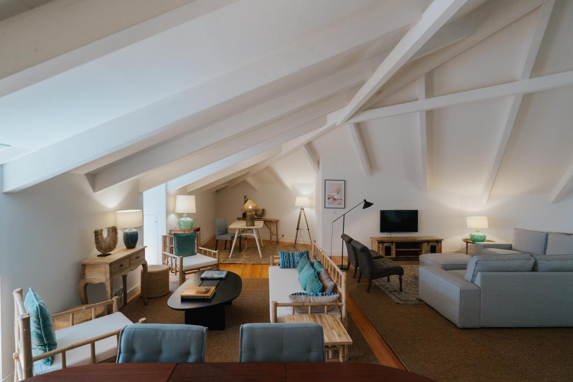 Pensión Almalusa Baixa/chiado 4*