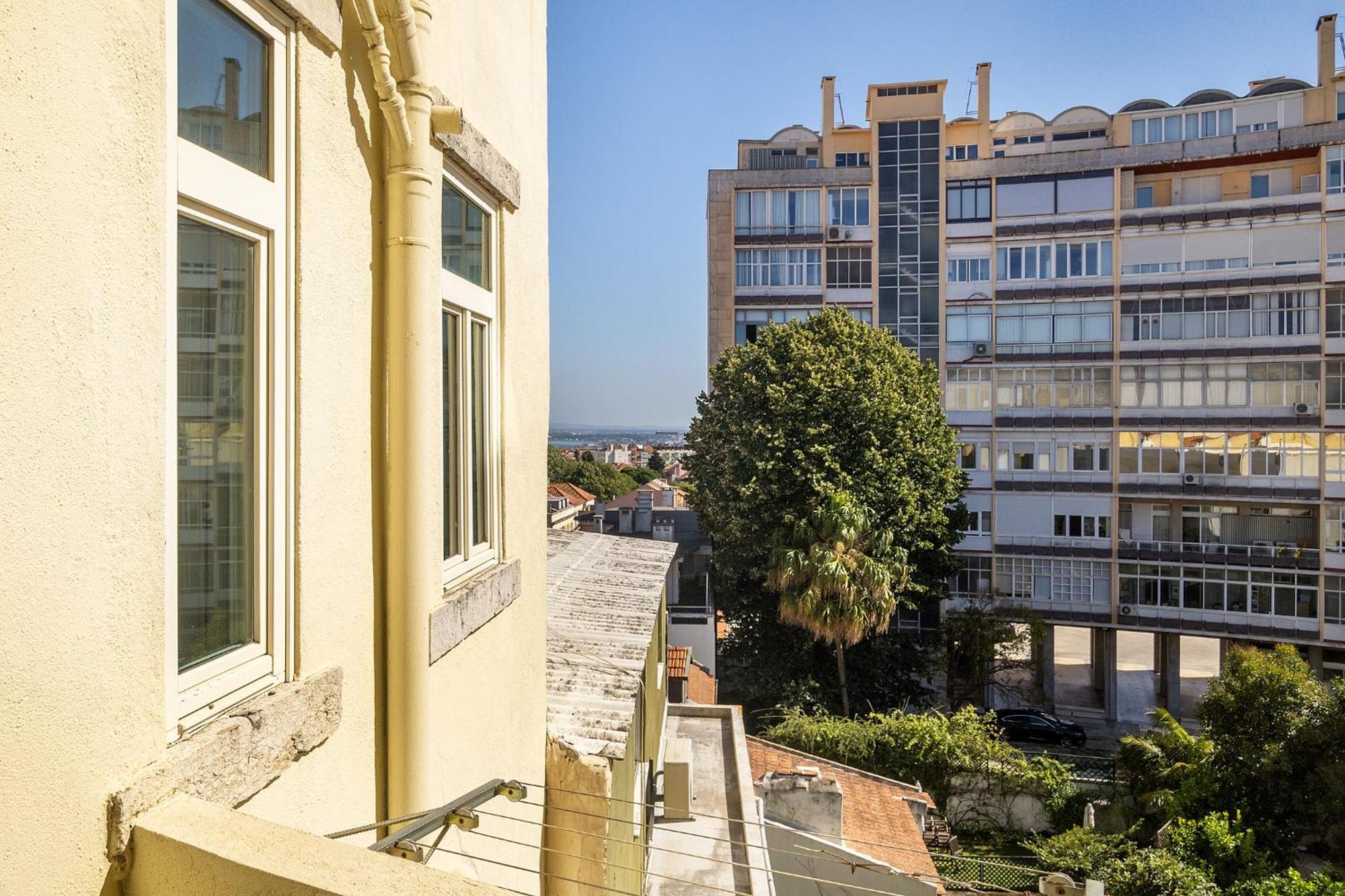 Whome Classic Beauty & Modern Retreat In Rato * Lisboa