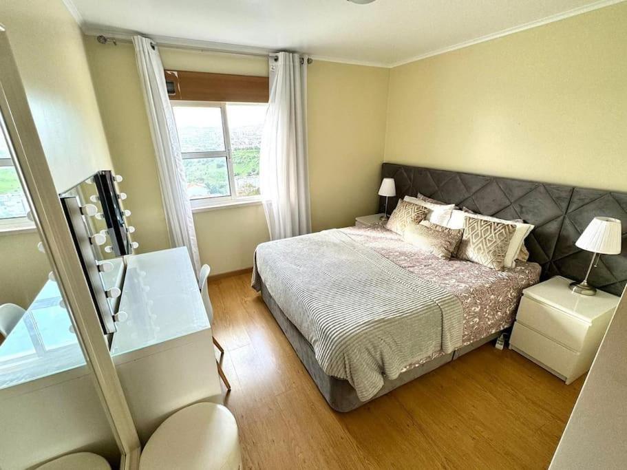Apartamento Flat Moderno 8 Mnt Aeroporto Lisboa