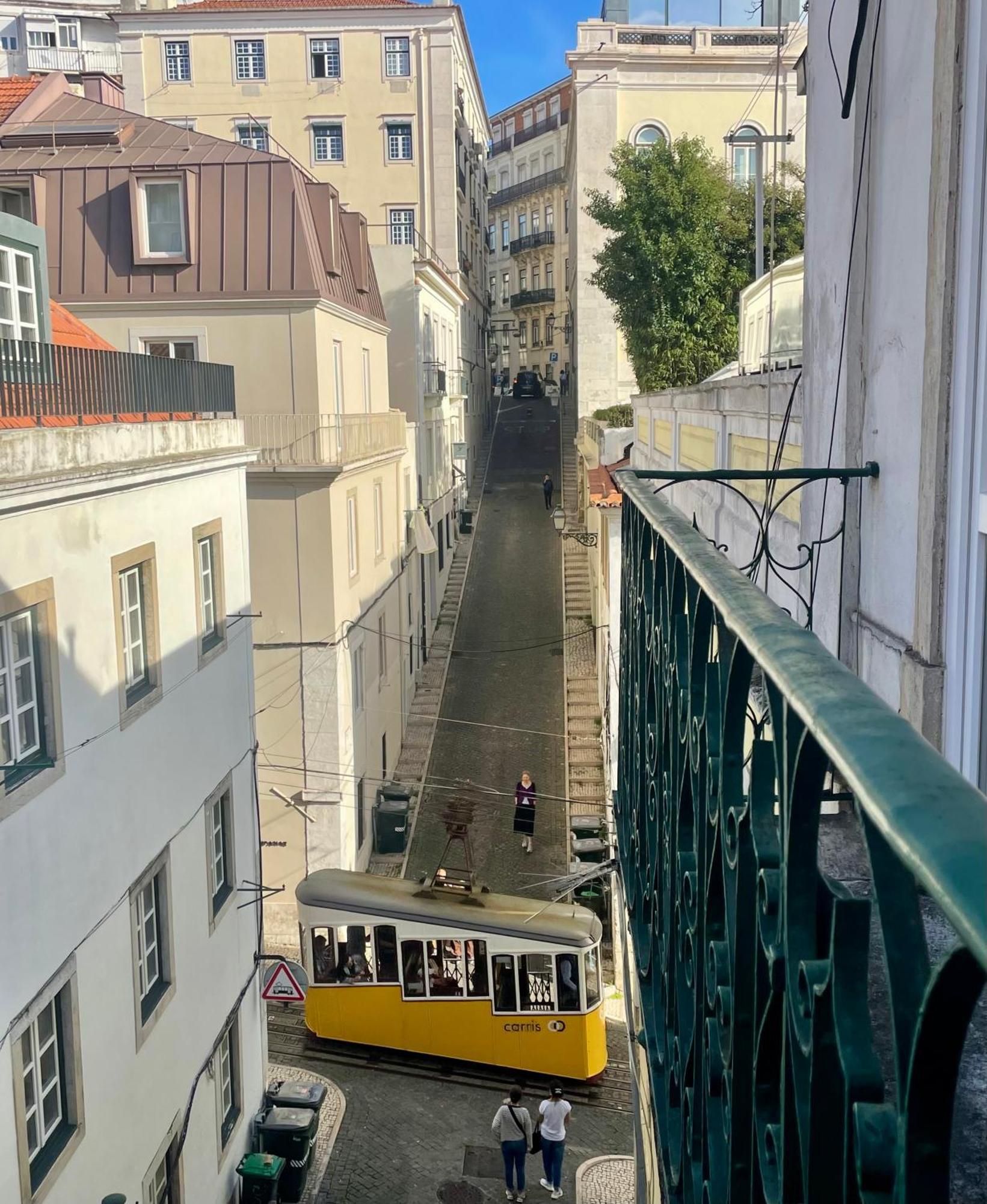 Center * Lisbon
