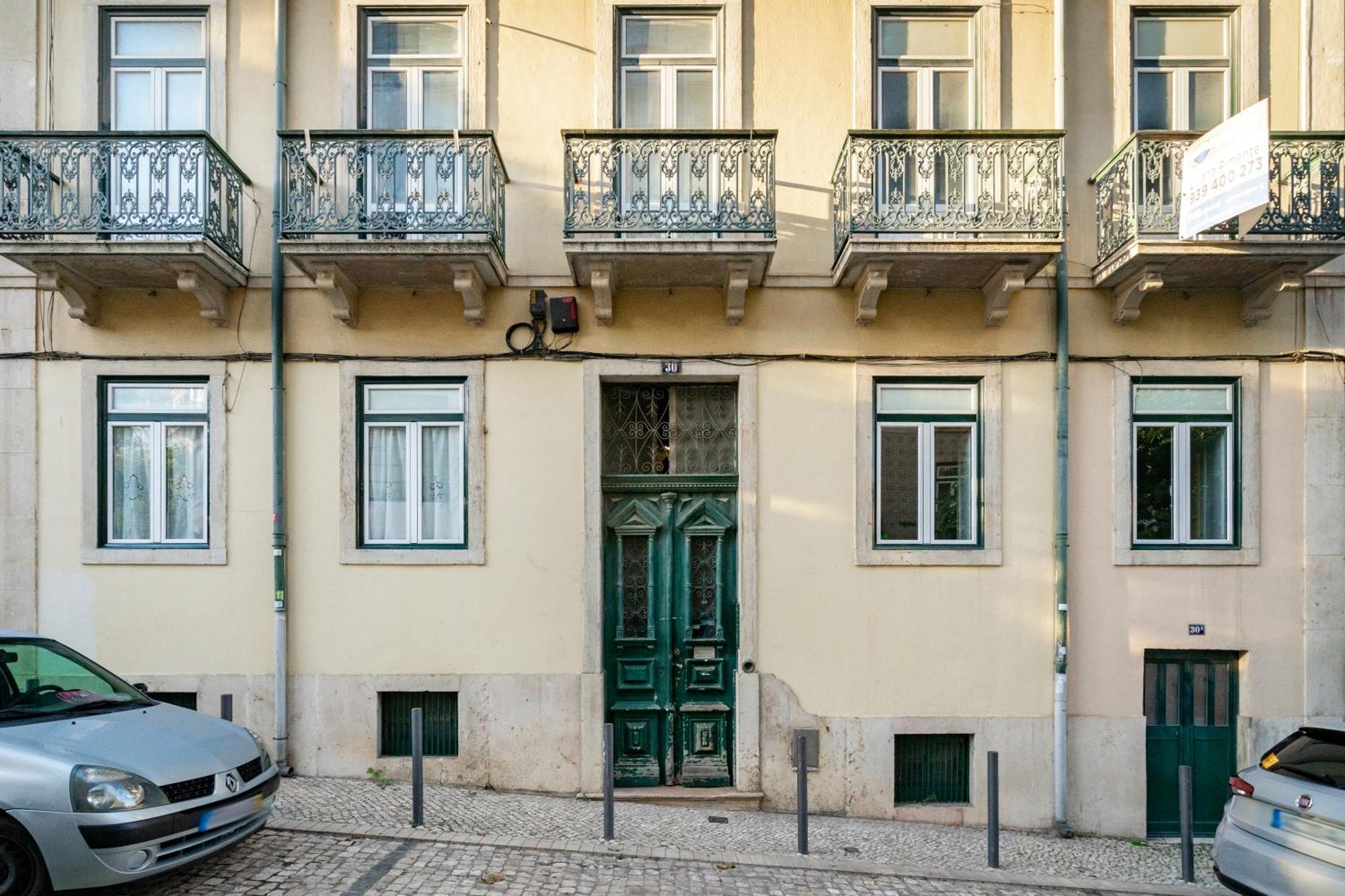 Apartamento Whome Modern Luxury In Lisbon's Historic Center *