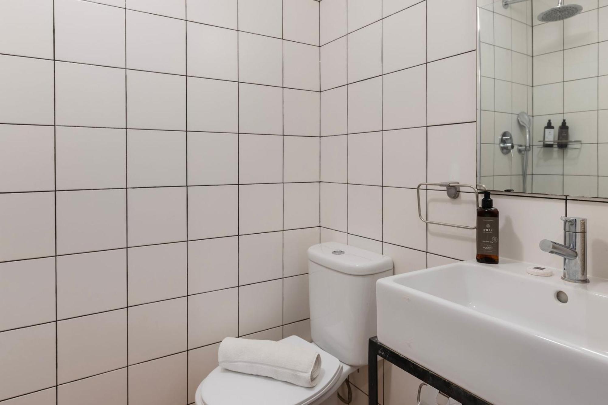 Cozy 1bdr By Lovelystay Apartamento Lisboa