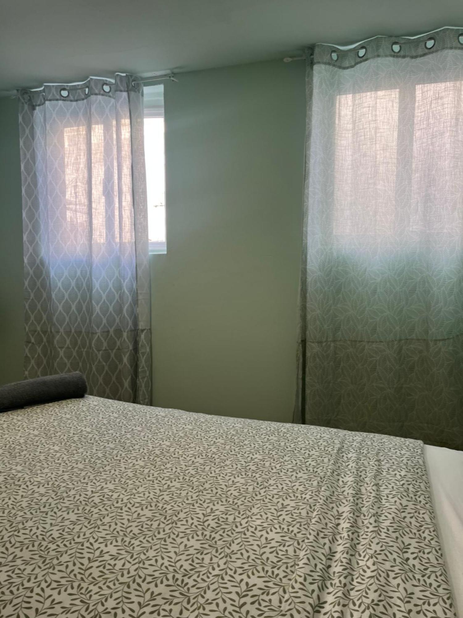 Lime Stone Guest house *