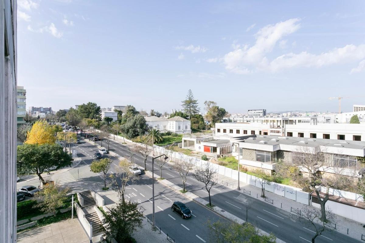 Modern 2bdr Flat In The City's Heart! Apartamento *