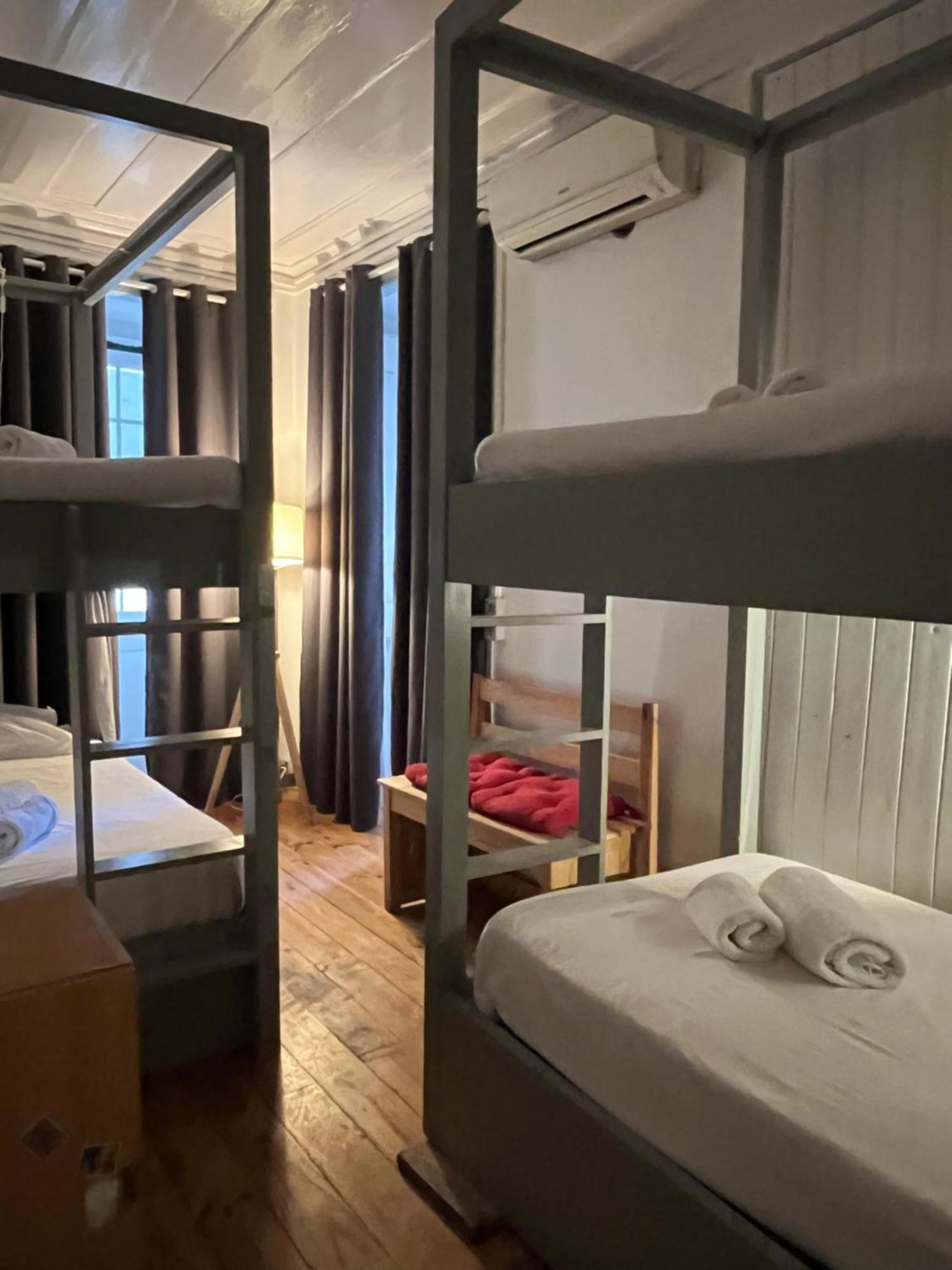 Alface Hall & Bar Hostal *