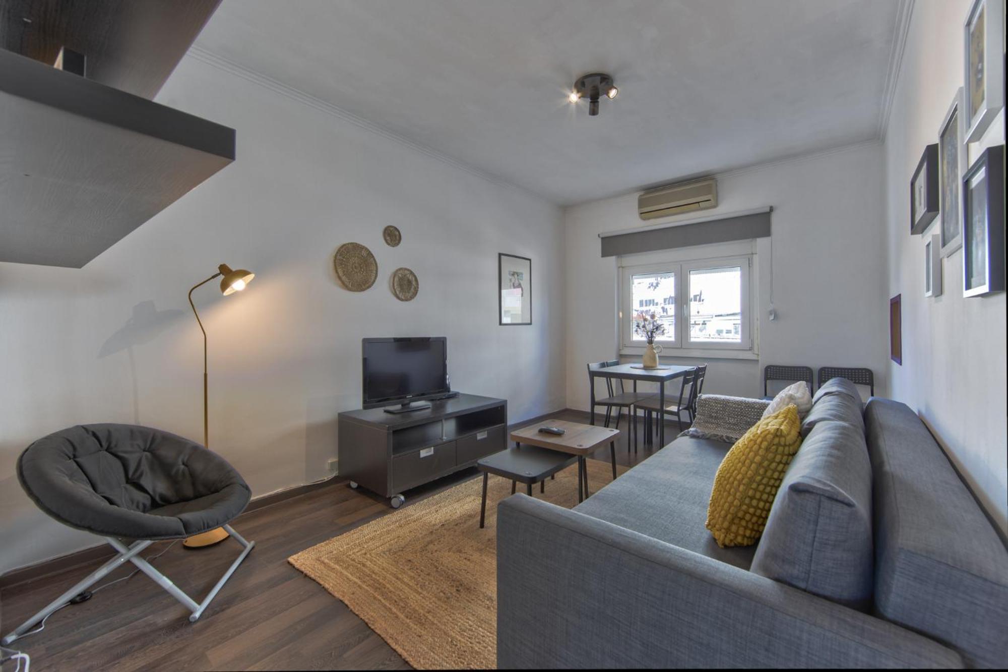 Apartamento Ajuda Typical By Homing