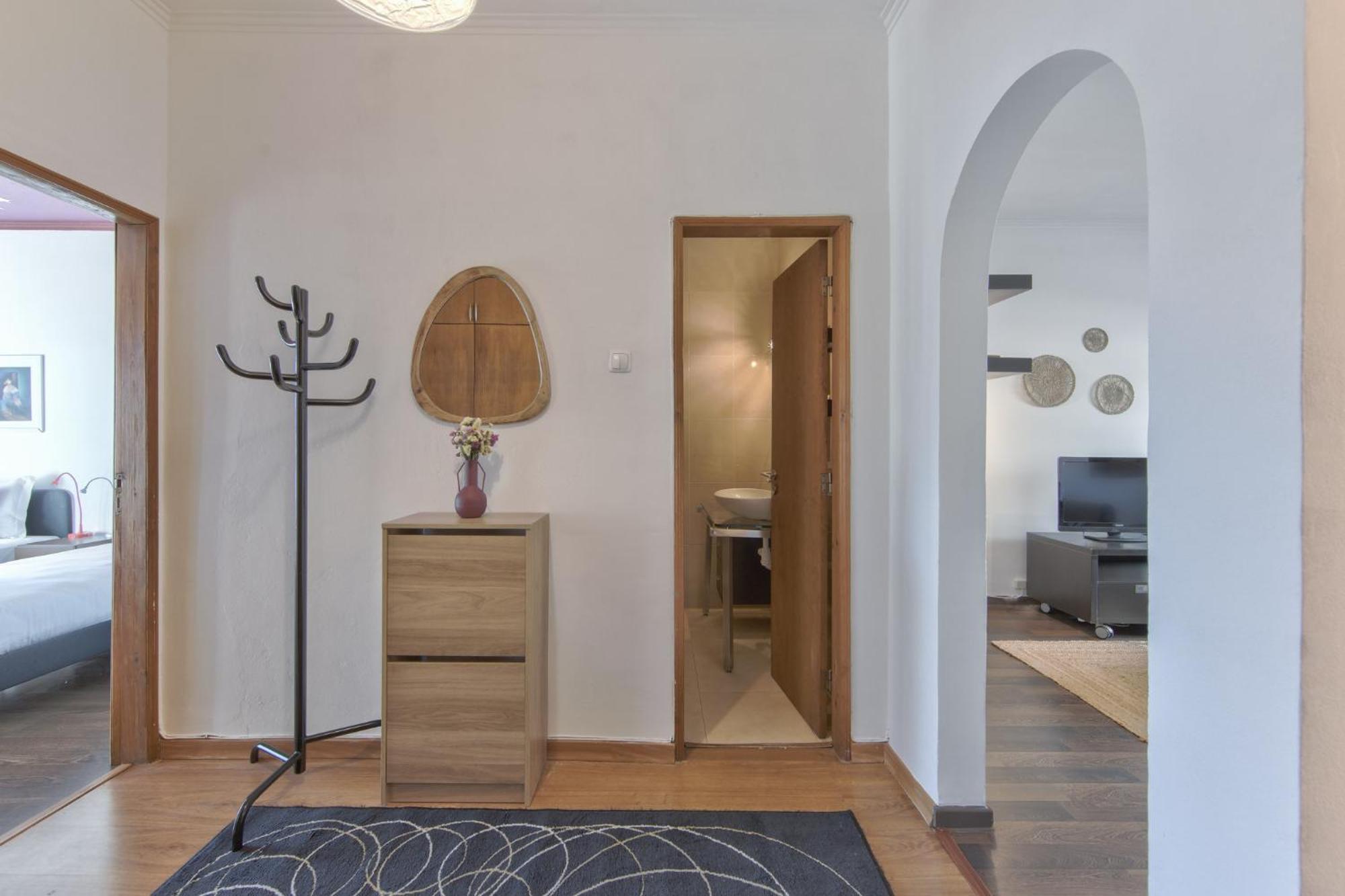 Apartamento Ajuda Typical By Homing *