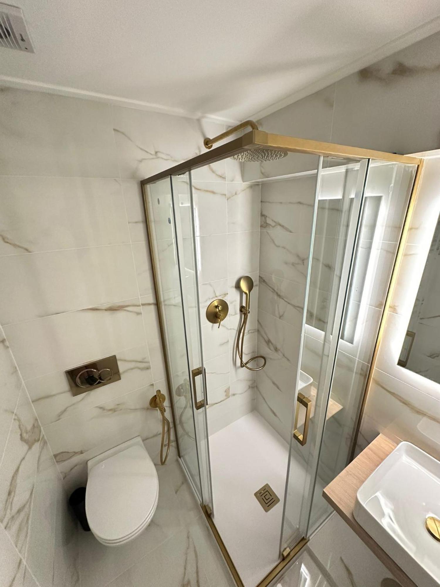 Apartamento Aeroporto *