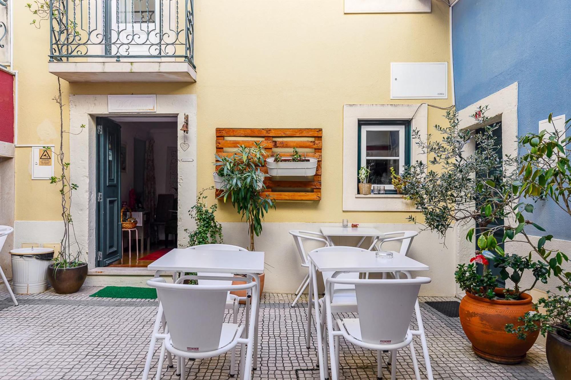Pateo Santo Estevao-self Catering * Lisbon