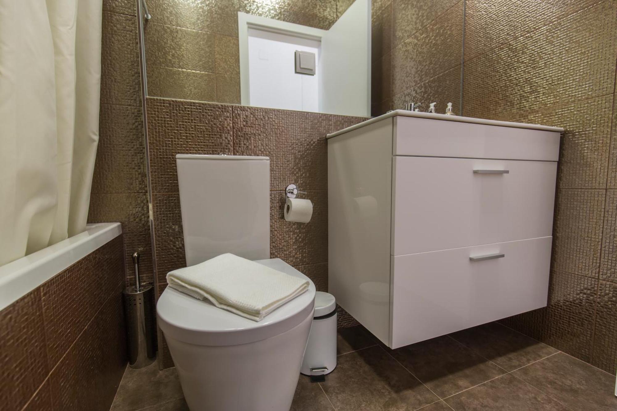 100 A - Casa Chiado-charming