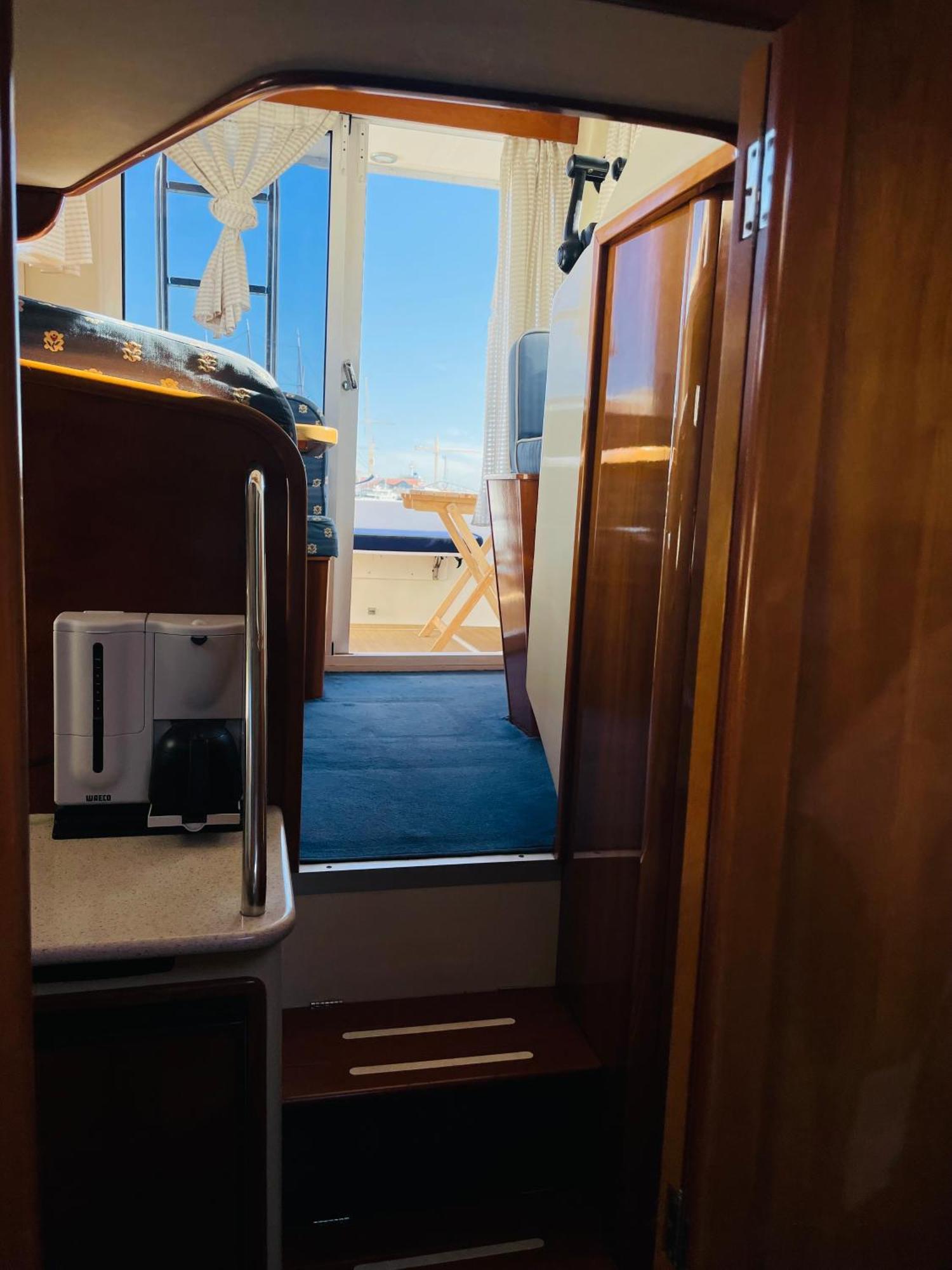 Hotel en barco Romantic Boat On The Tagus River *