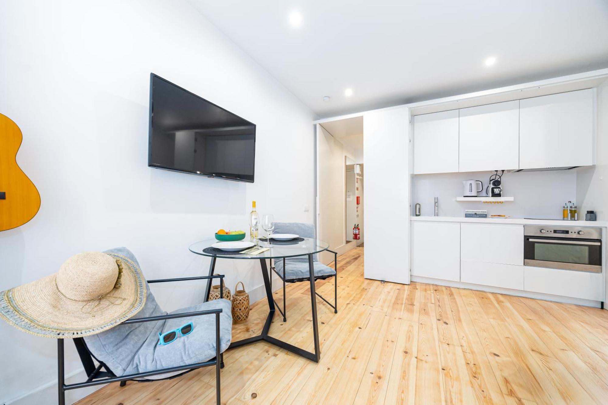 Boutique In The Heart Of ! Lemonn C Apartment