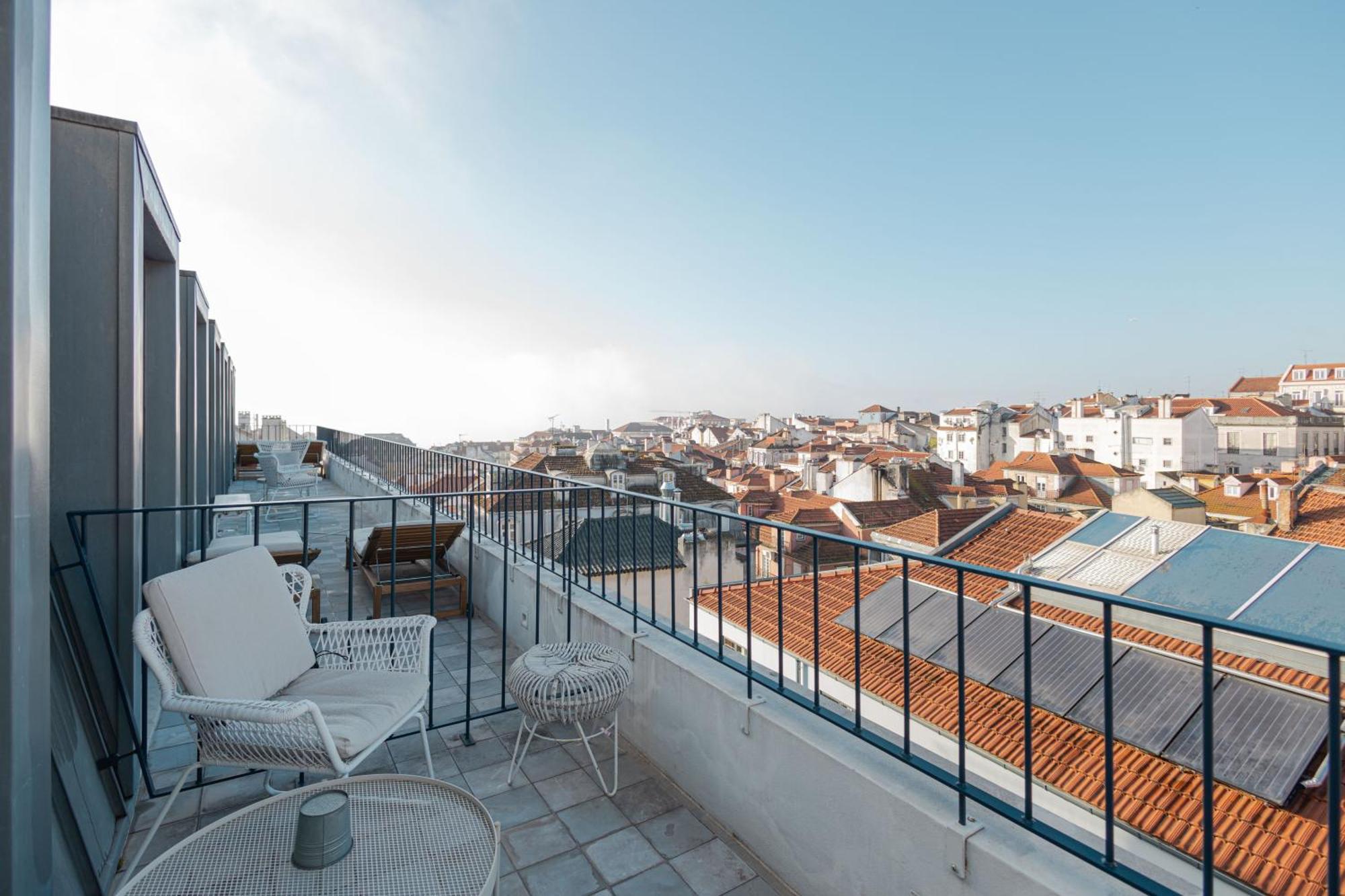 Almaria - Ex Libris | Chiado Apartamento