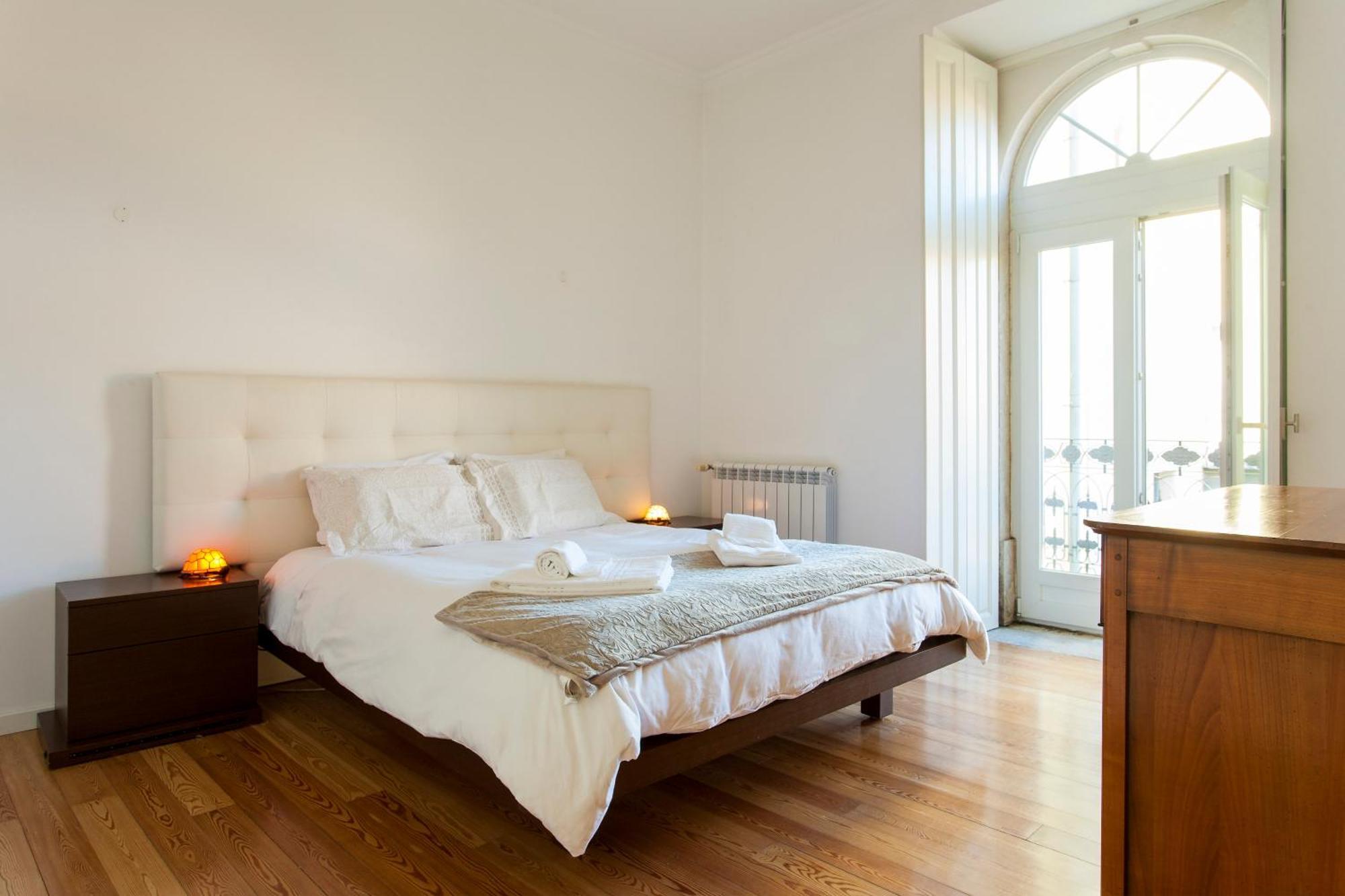 Joivy Stunning Design In Chiado Apartamento *