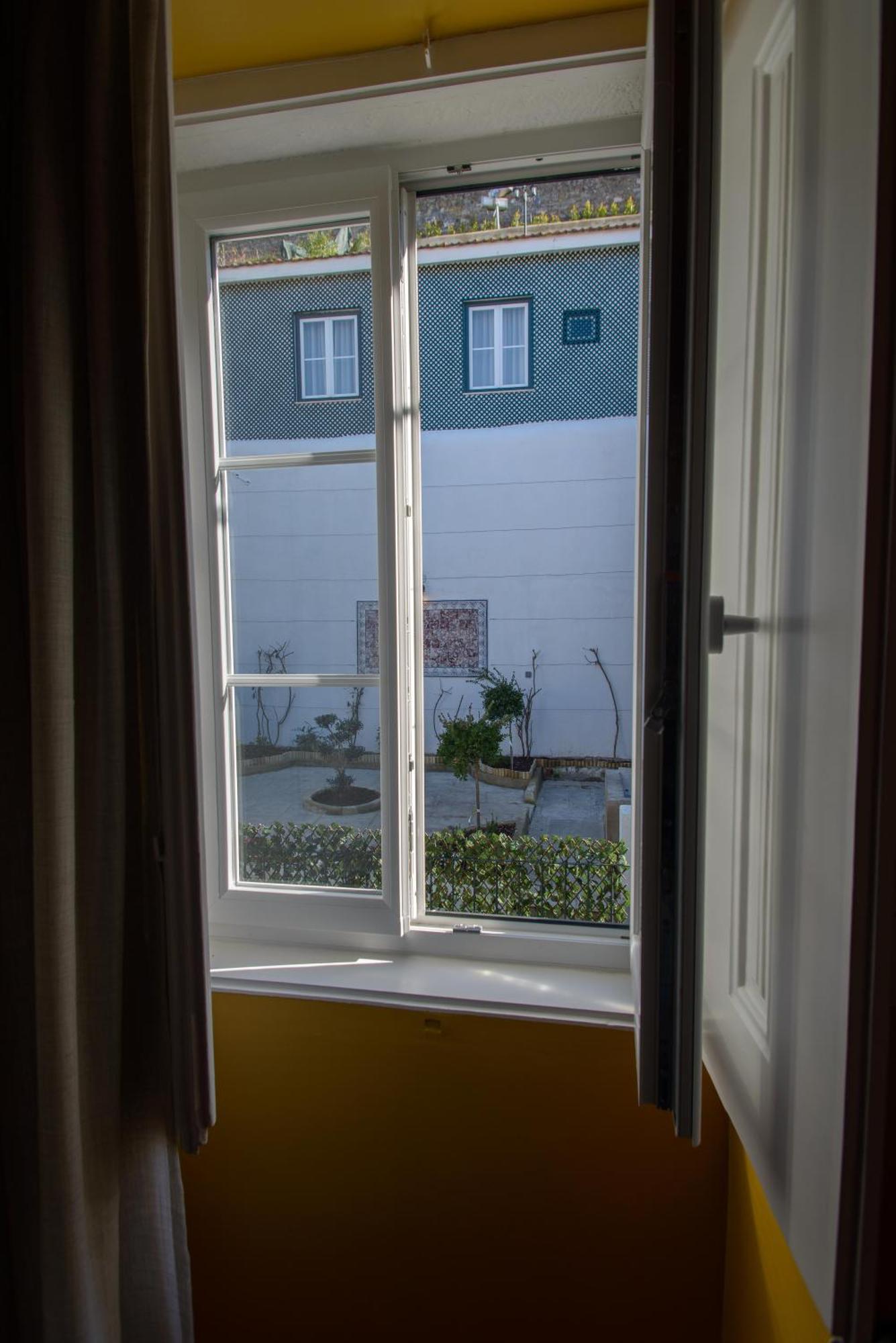 The Rooftop Bed and breakfast 4*
