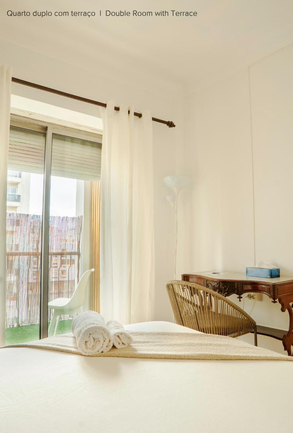 Habitación en casa particular Soar I Urban Nest - Near Airport & Park *