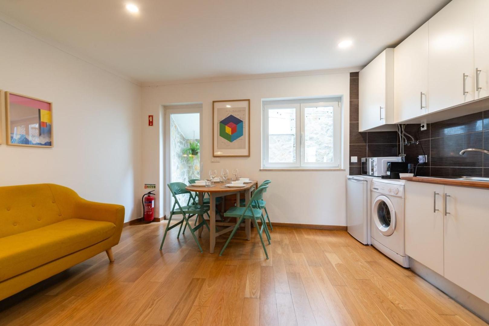 2-bed With A Charming Terrace At Intendente Apartamento *