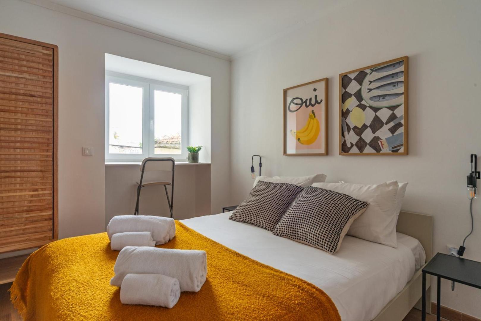 2-bed With A Charming Terrace At Intendente Apartamento Lisboa