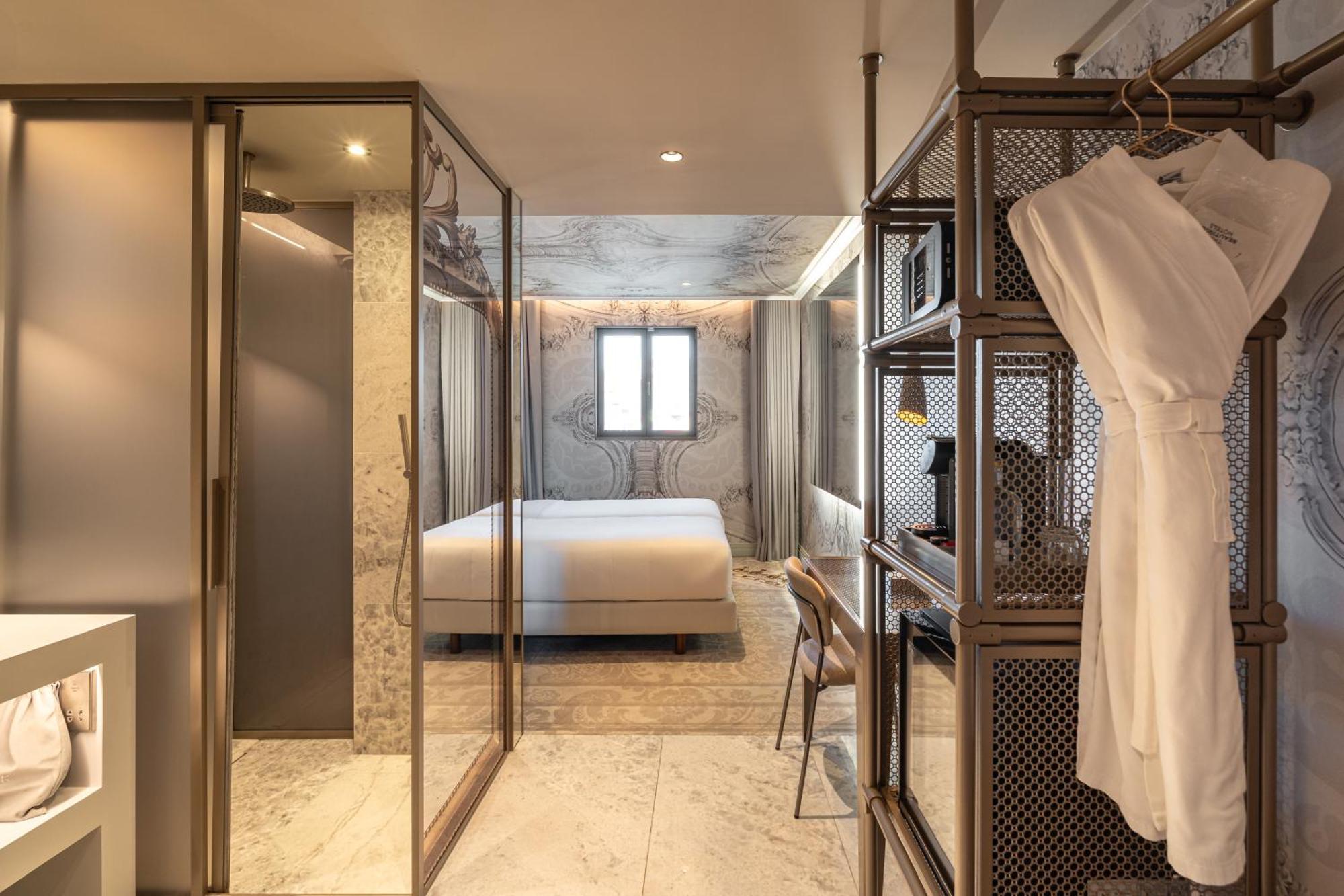 Dos Reis By The Beautique 4*