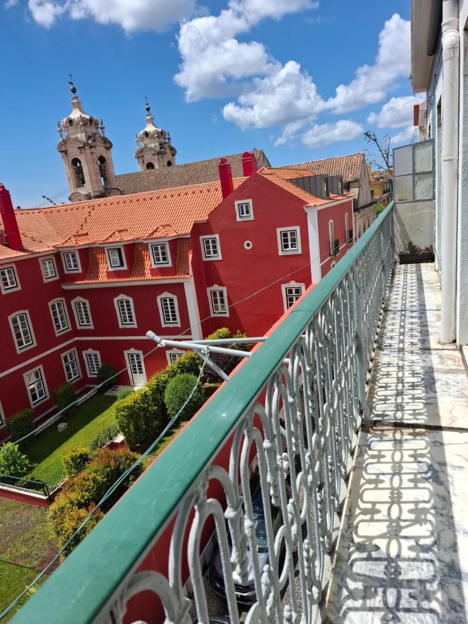 Apartamento Olival 178 *