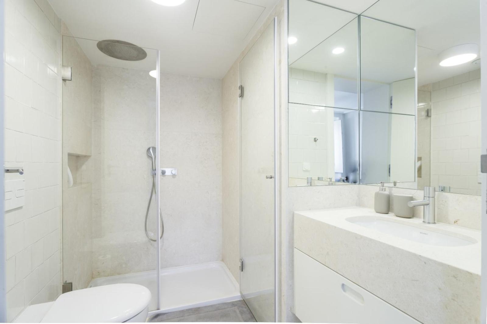 Habitación en casa particular Magnifico Com Wc Privativo Augusta Street