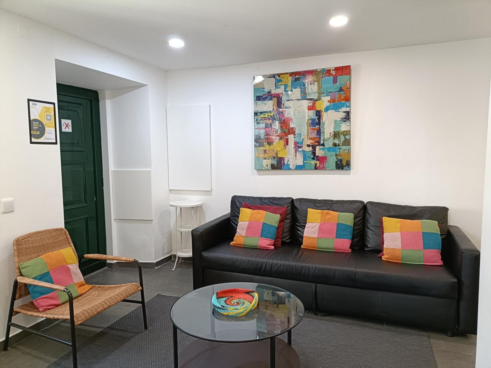 Apartamento Dobairro At Merces Lisboa