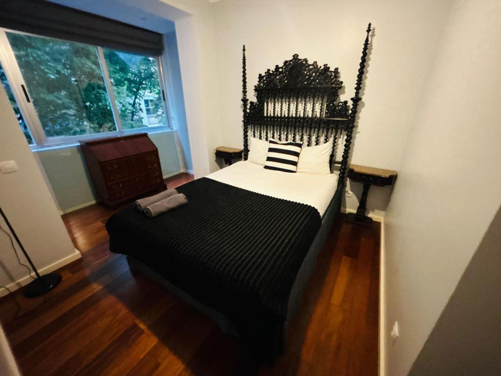 Luxury In Lisbon, Perfect For Tourists Hostal *