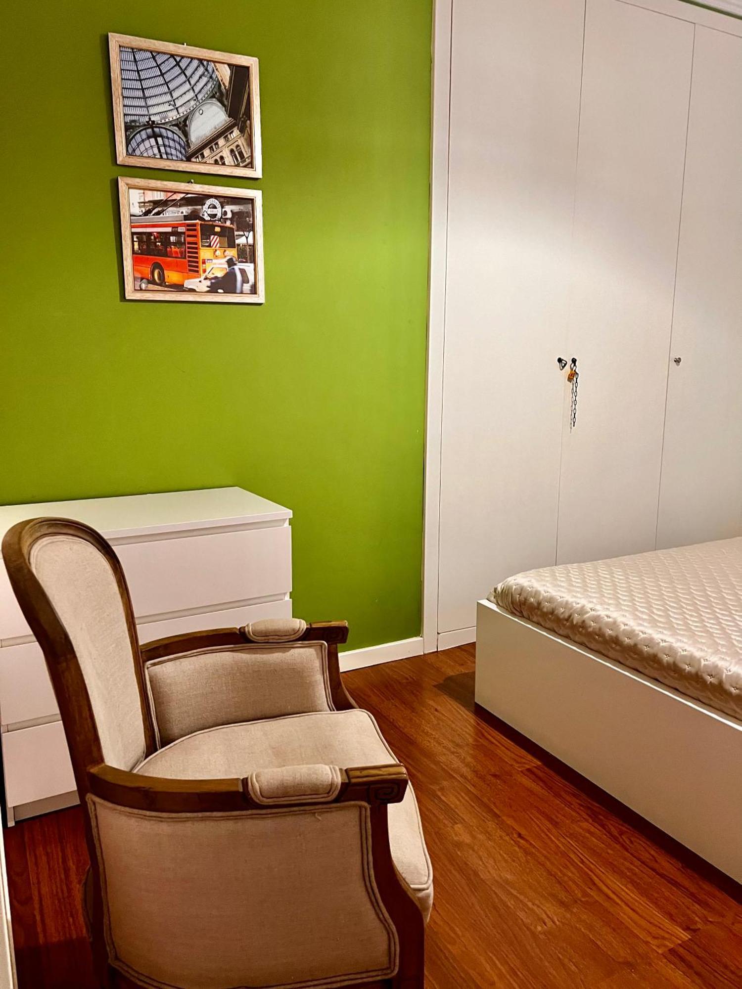 Luxury Part Of The - Modern With Airconditioning - Near Subway Apartment *