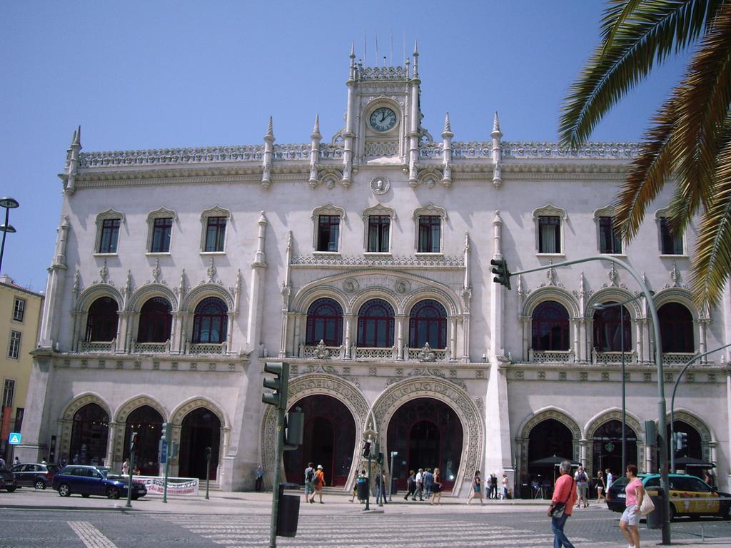Bed and breakfast Residencial Camoes