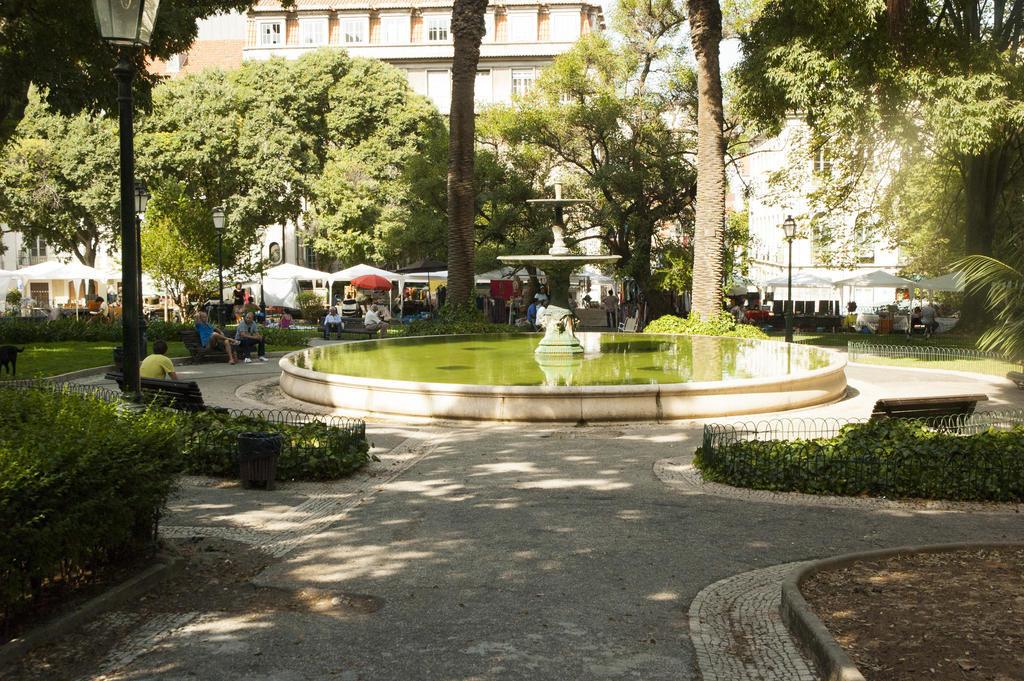 Pensión Safira *