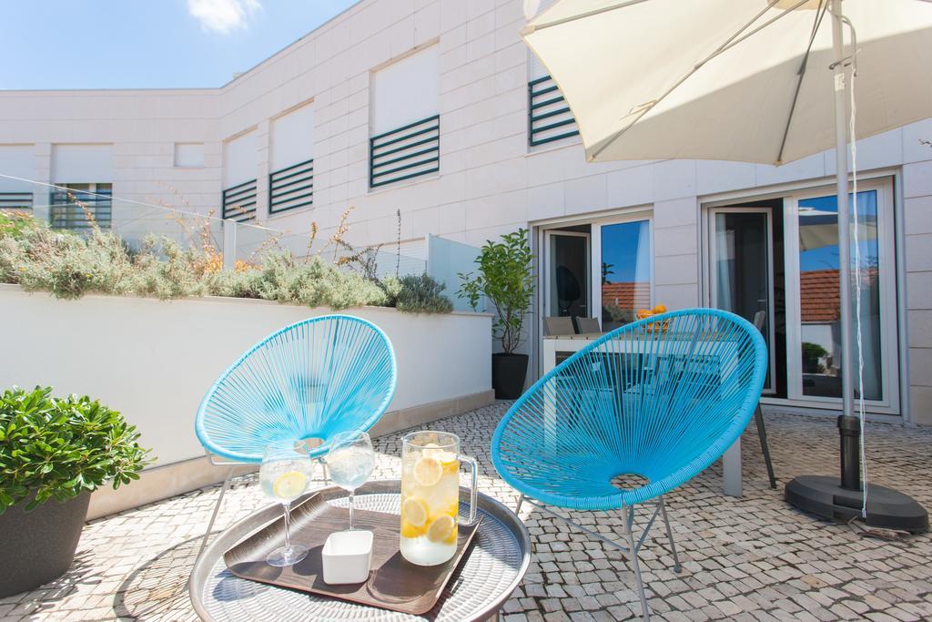 Living Graca Lisboa