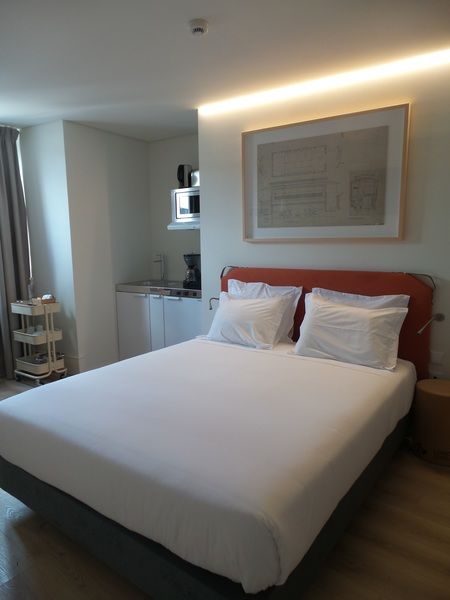 Apartamento Ascensor Da Bica - Serviced