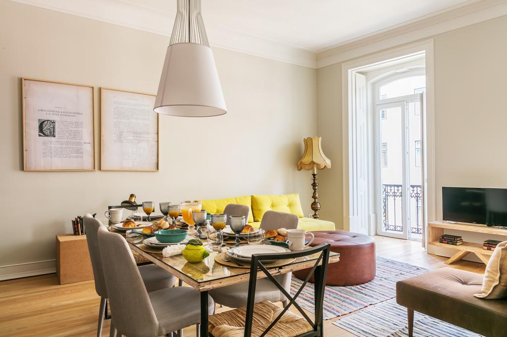 Almaria - Ex Libris | Chiado Apartamento *